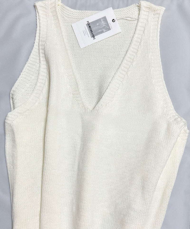 Classic Solid Color Plunging Neck Pullover Sweater Vest