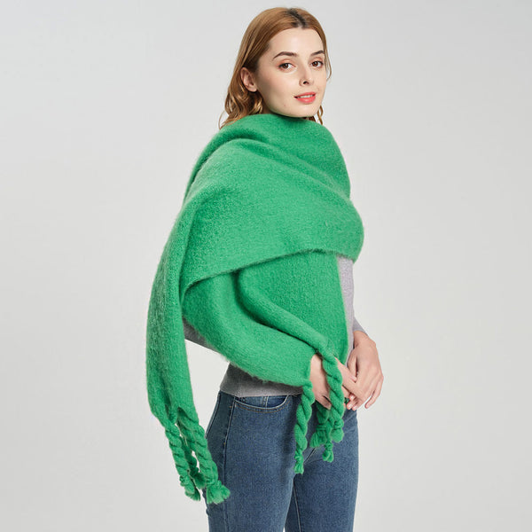 Comfy Solid Green Twisted Fringe Chunky Boucle Knit Scarf