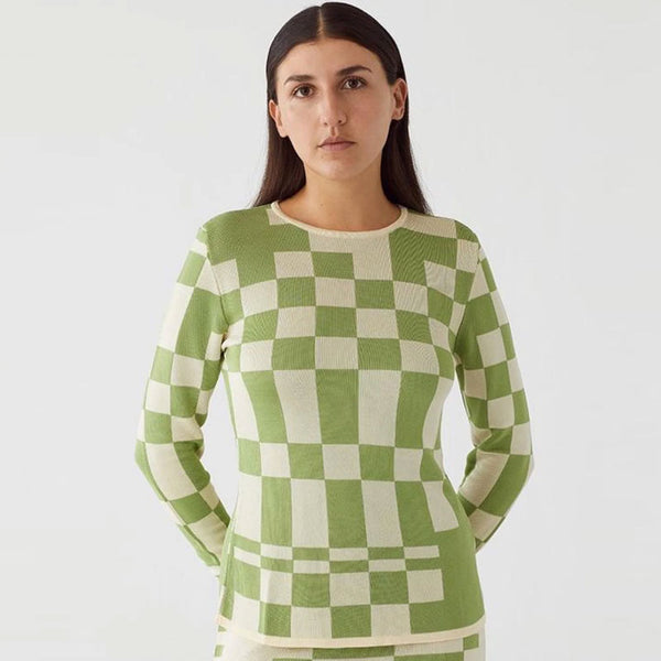 Contrast Checkered Print Crew Neck Long Sleeve Fitted Knit Top